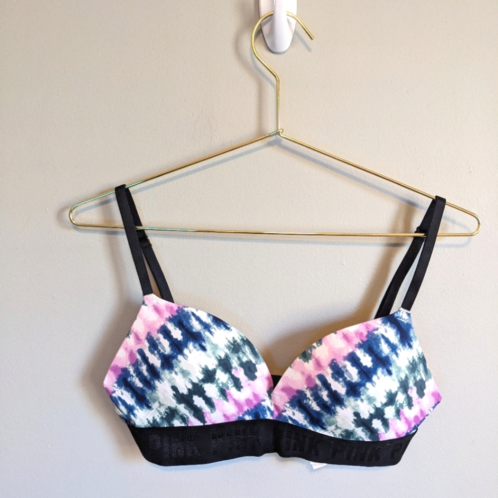 Victoria's Secret PINK Tie Dye Wireless Wear Everywhere Push Up Bra, size 34B